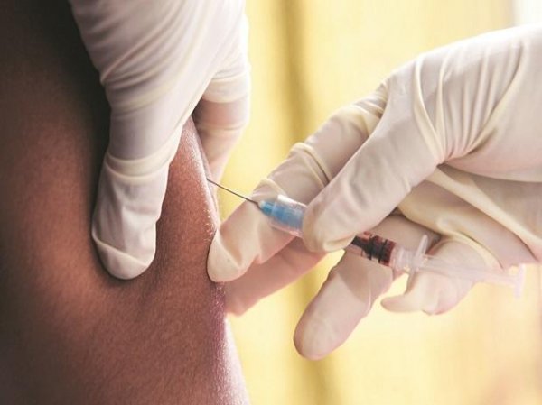 World's first man to get Covid-19 vaccine dies of unrelated illness in UK