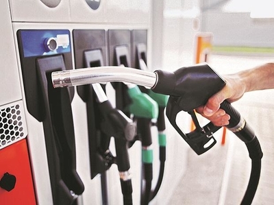 Petrol crosses Rs 80 mark in 20th hike, diesel jumps to Rs 80.19 a litre
