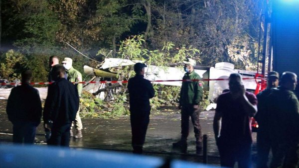Military plane carrying air force cadets crashes in northeastern Ukraine, 22 dead