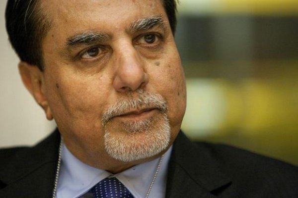 Subhash Chandra battles to retain control of his $4 bn media empire