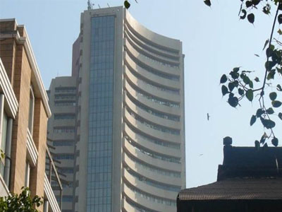 Dalal Street celebrates Christmas: Sensex crosses 34,000 for first time ever, Nifty hits fresh all-time high