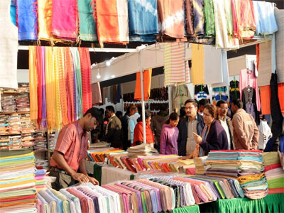 UP govt to bring Gujarat-like Khadi policy next year