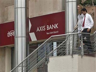 Apollo Munich ties up with Axis Bank for policy distribution