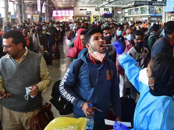 India records 286,384 fresh Covid-19 infections, 573 deaths