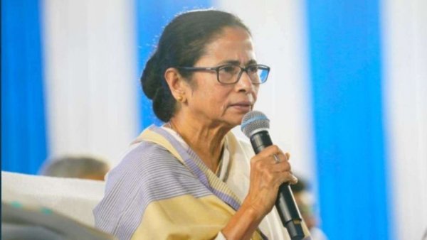 Mamata Banerjee questions Election Commission's intentions, alleges poll dates announced as per BJP's convenience