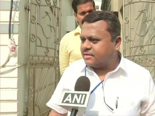 WB polls: CPM leader Sushanta Ghosh attacked by unknown miscreants