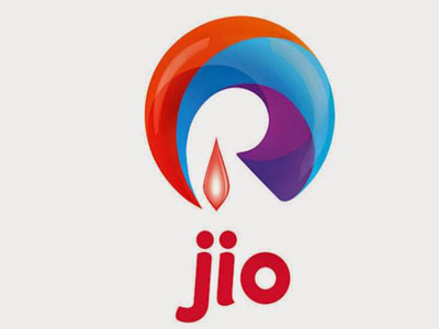 Reliance Jio launch will be ‘extremely disruptive’ for the telecom market: Kumar Mangalam Birla