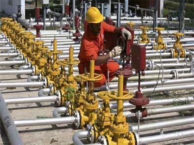 Cairn India, ONGC draw 10-yr roadmap for Barmer block