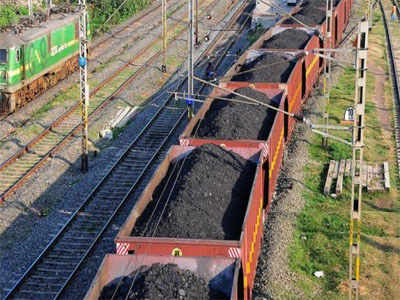 CIL, RAILWAYS RUSH COAL TO DADRI, BADARPUR POWER PLANTS