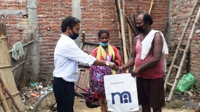 ‘Cycle girl’ Jyoti Kumari offered free IIT-JEE coaching by Super 30 founder Anand Kumar