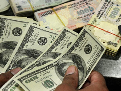 Rupee strengthens for fifth consecutive session, trades at 66.46 per dollar