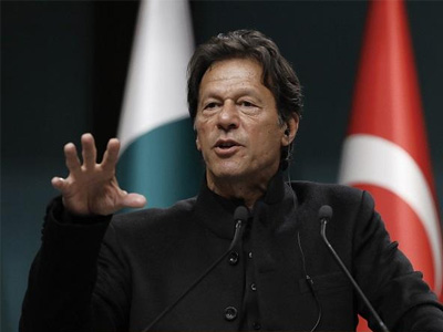 Pakistan PM Imran Khan warns of 'bloodbath' when Kashmir curfew lifted