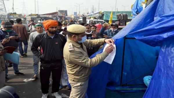 R-Day Violence: Delhi Police issues lookout notices against farmer leaders, rioters charged under UAPA