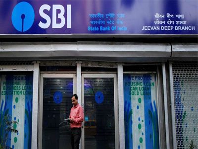 SBI account holder duped of Rs 6.8 lakh via UPI app: What happened and how can you avoid such frauds