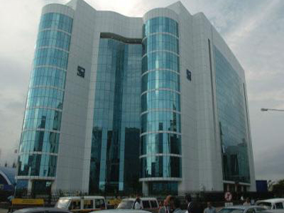 Sebi cancels Sahara's mutual fund licence; says not fit to carry out business