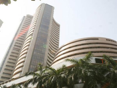 Sensex rallies 181 points on OPEC deal, F&O expiry