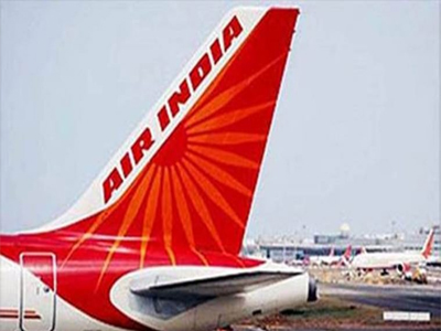 1/3rd of flights late, Jet Airways beat Air India in being tardy last year