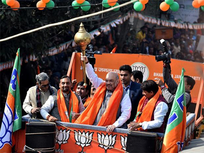 AAP wants 48-hour ban on Amit Shah in Delhi campaign for 'fake video'