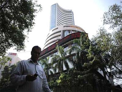 Sensex snaps 2-day winning streak ahead of F&O expiry