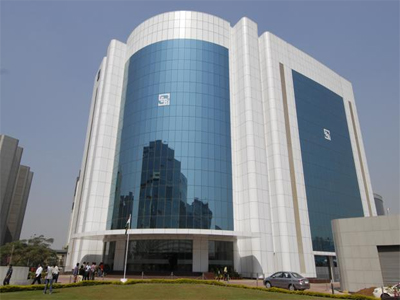 Sebi chief warns MFs over bad debt