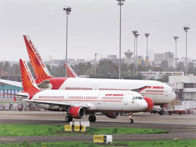Jet Airways, IndiGo, SpiceJet, Vistara seen interested in Air India privatization