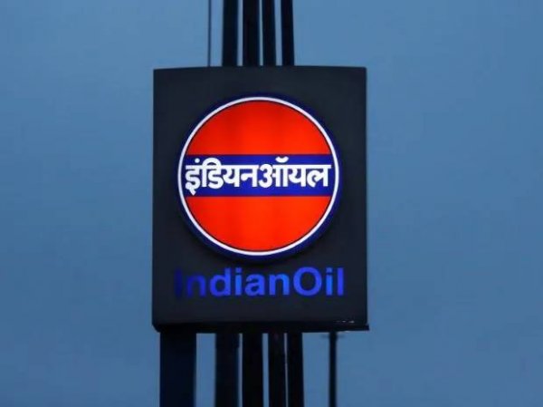 Sri Lanka, Indian Oil Corp unit to sign oil tank restoration deal