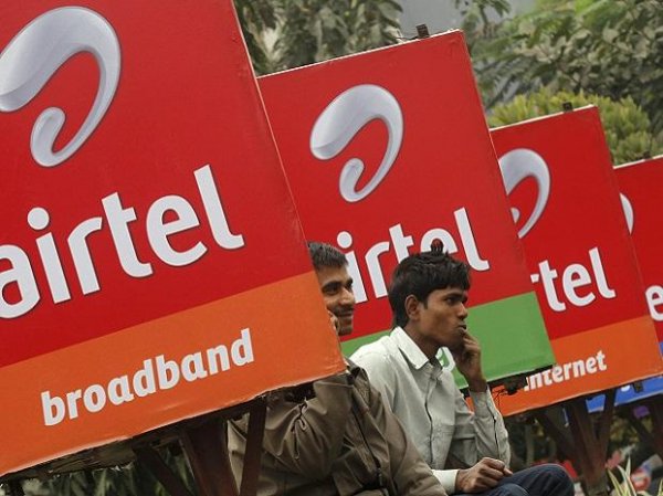 Bharti Airtel advances 4% on strong gross subscriber additions in September