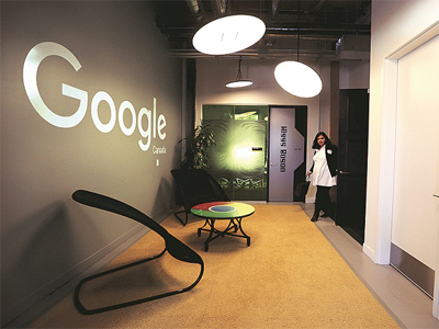 Disappointing revenue growth hits Google parent Alphabet shares in Q4
