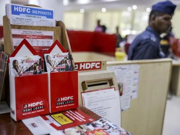 HDFC Bank, HDFC rally up to 10% as board approves merger