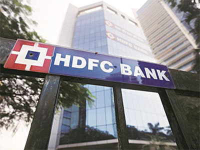 HDFC Bank falls nearly 5% from its intra-day's high
