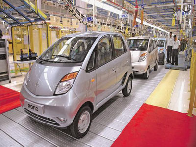 Mistry email fallout: Tata Motors clarifies on Nano, NPAs in finance arm