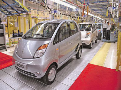 Mistry email fallout: Tata Motors clarifies on Nano, NPAs in finance arm