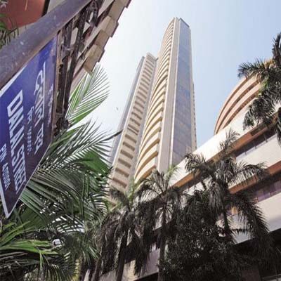 Sensex trades 350 points higher; Wipro, Infosys, TCS gain