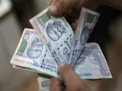 7th Pay Commission: Wait for salary hike may get longer due to bank frauds, claims report