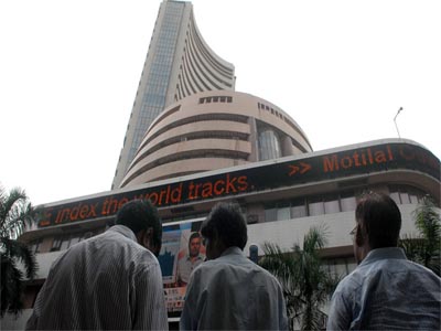 Sensex rises 130 points, Nifty claims 9,900 mark, banking stocks jump