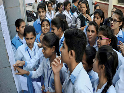 Karnataka: Railways to urge HRD Ministry to re-conduct NEET exam after hundreds of students miss due to train delay