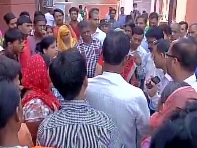 Delhi school gas leak: 200 students take ill in Tughlakabad, hospitalised