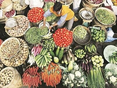 Vegetable prices rise up to 200%; trade blame crop damage and fuel price