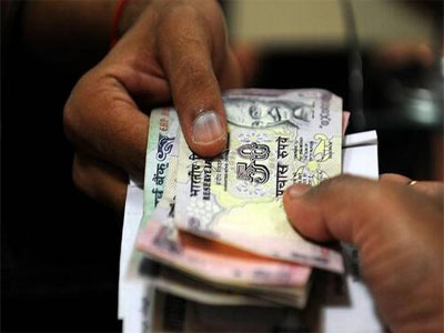 Rupee rises 6 paise against US dollar in early trade