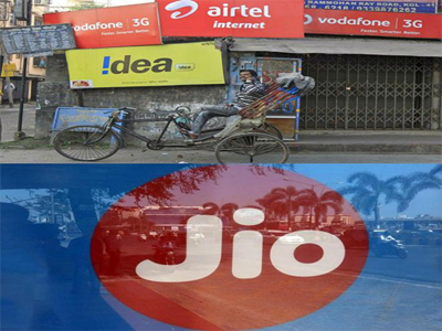 Airtel, Vodafone & Idea take on Reliance Jio: Confusing free unlimited data plans explained