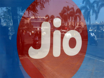 How TRAI might have helped Reliance Jio by ending Summer Surprise offer