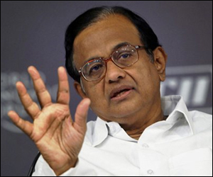 PM should have scrapped 2G licences: P Chidambaram