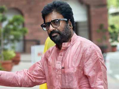 Air India official is mad, will only apologise to Parliament: Gaikwad