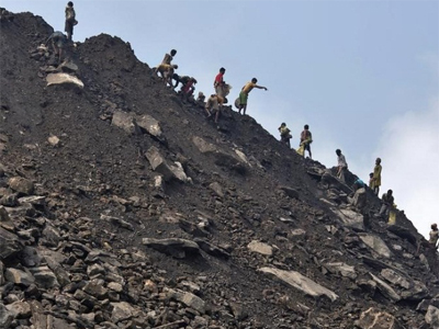 Coal India falls short of output target as MCL, SECL falter