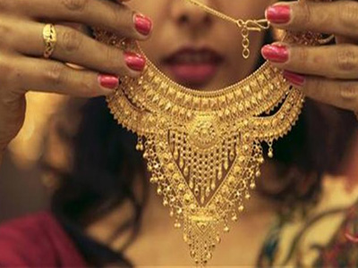 Gold prices in India come off record highs