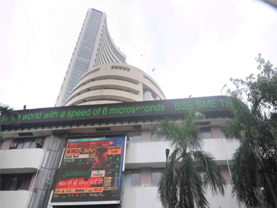 Sensex tanks over 400 points on global selloff