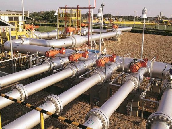 Oil & Gas shares in focus; Oil India hits 52-week high, ONGC up 3%