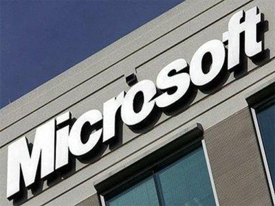 Microsoft’s mobile future hinges on success of Windows 10